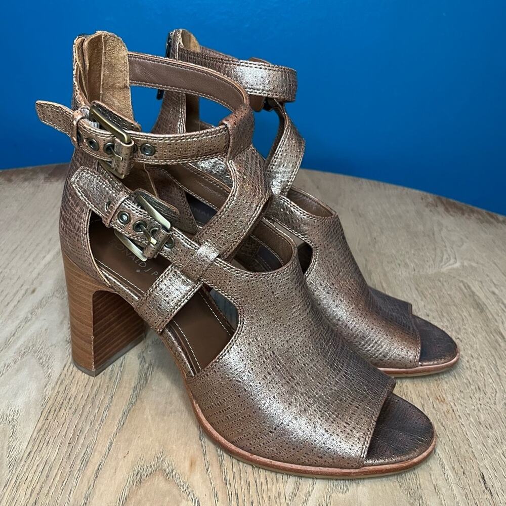 Donald J. Pliner Ronnie Leather Stacked Heel Open Toe Sandals Women’s Size 8.5